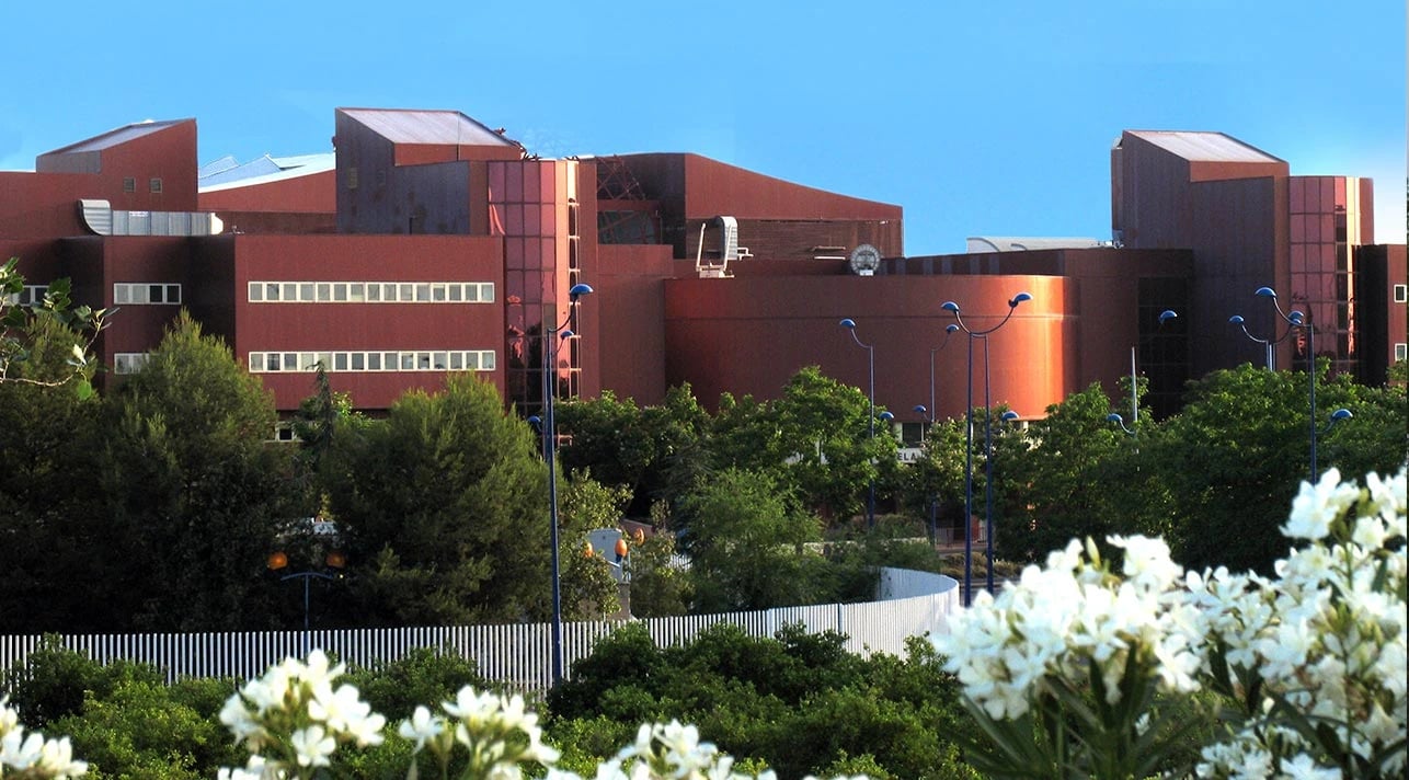 School of Engineering (ETSI) at the La Cartuja Campus