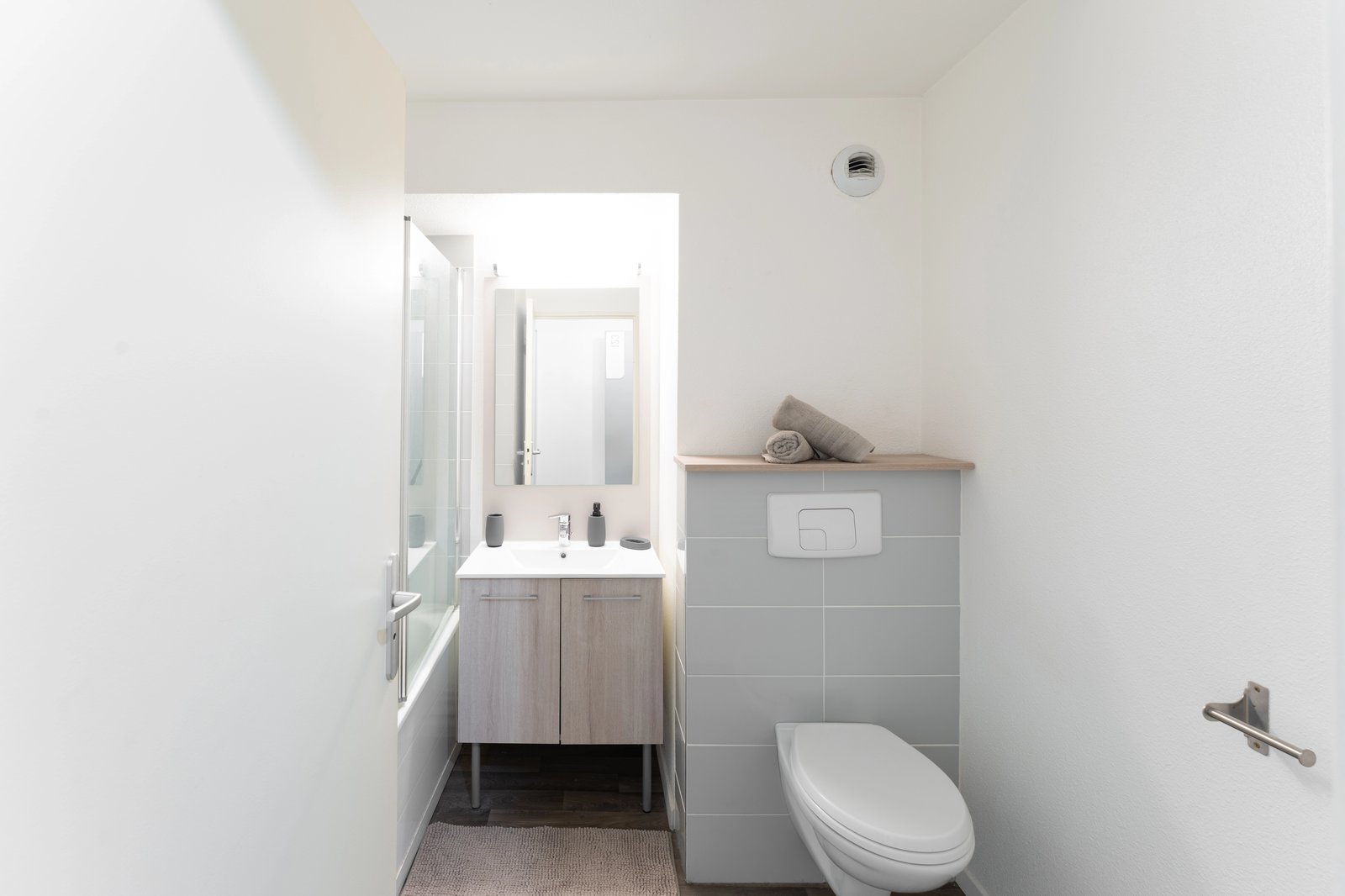 Canvas Toulouse Labège Labège — salle-de-bain