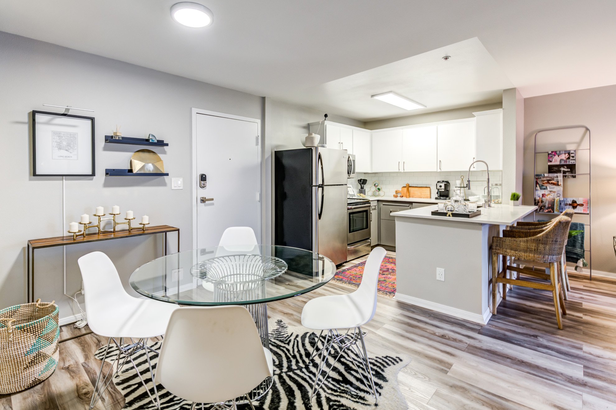 Avana on Pine kitchen