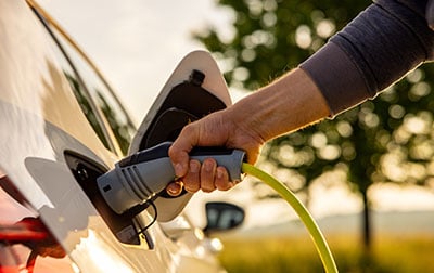 Les-batteries-LFP-sont-elles-la-clé-pour-répondre-à-la-demande-nord-américaine-de-véhicules-électriques?