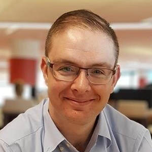 Profile image Ian McKechnie