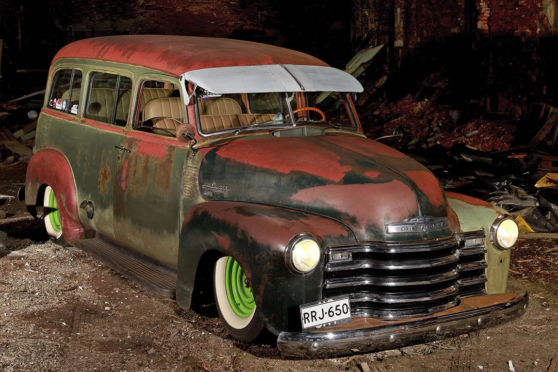 Chevrolet_Carryall_1jpg