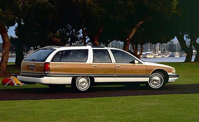 4-buick-roadmaster_700jpg