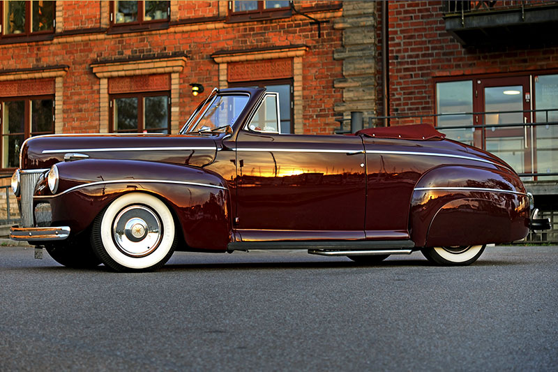 Ford-Super-Deluxe_1_low