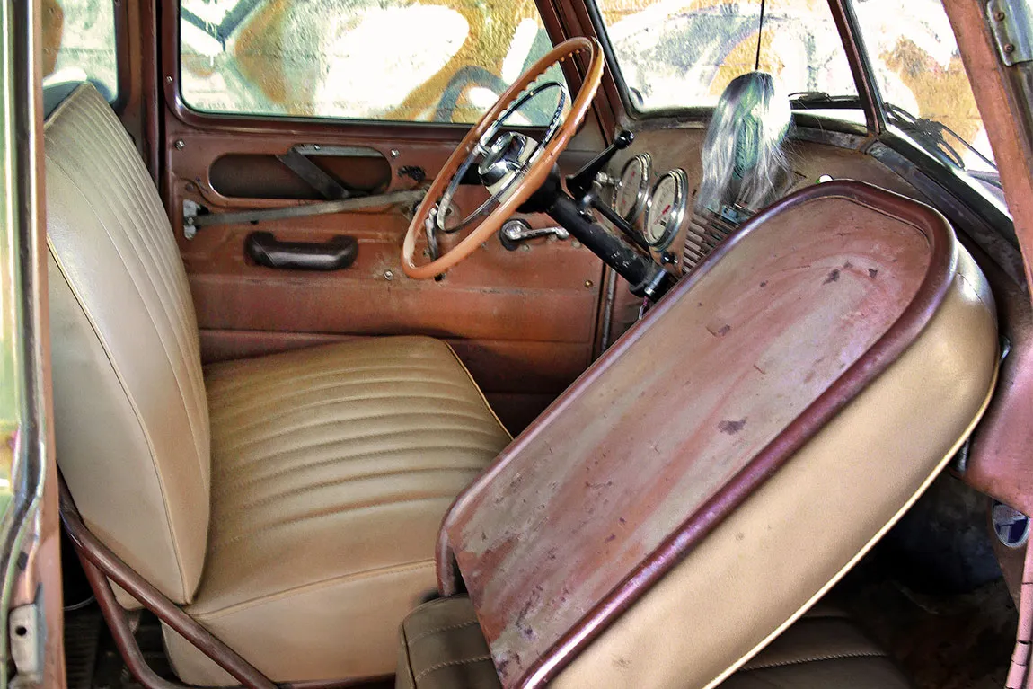 Chevrolet_Carryall_2jpg