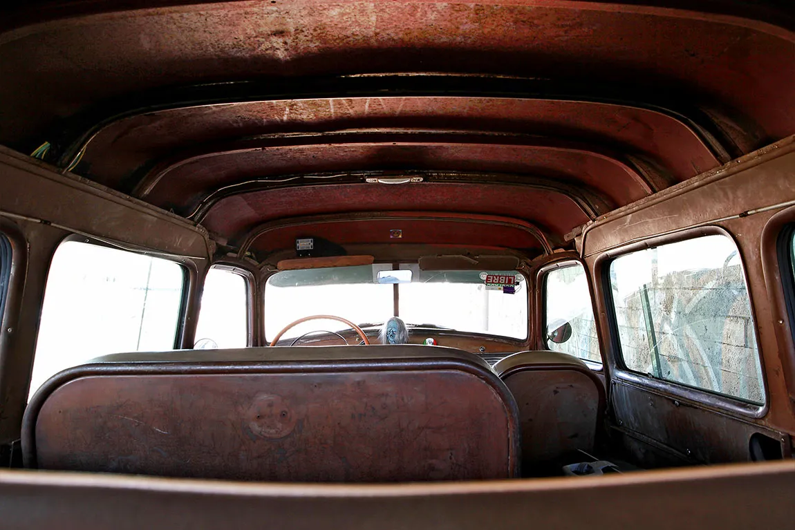 Chevrolet_Carryall_5jpg