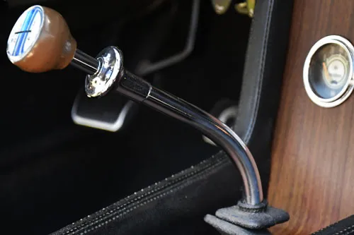 Shelby Cobra GT 350_8