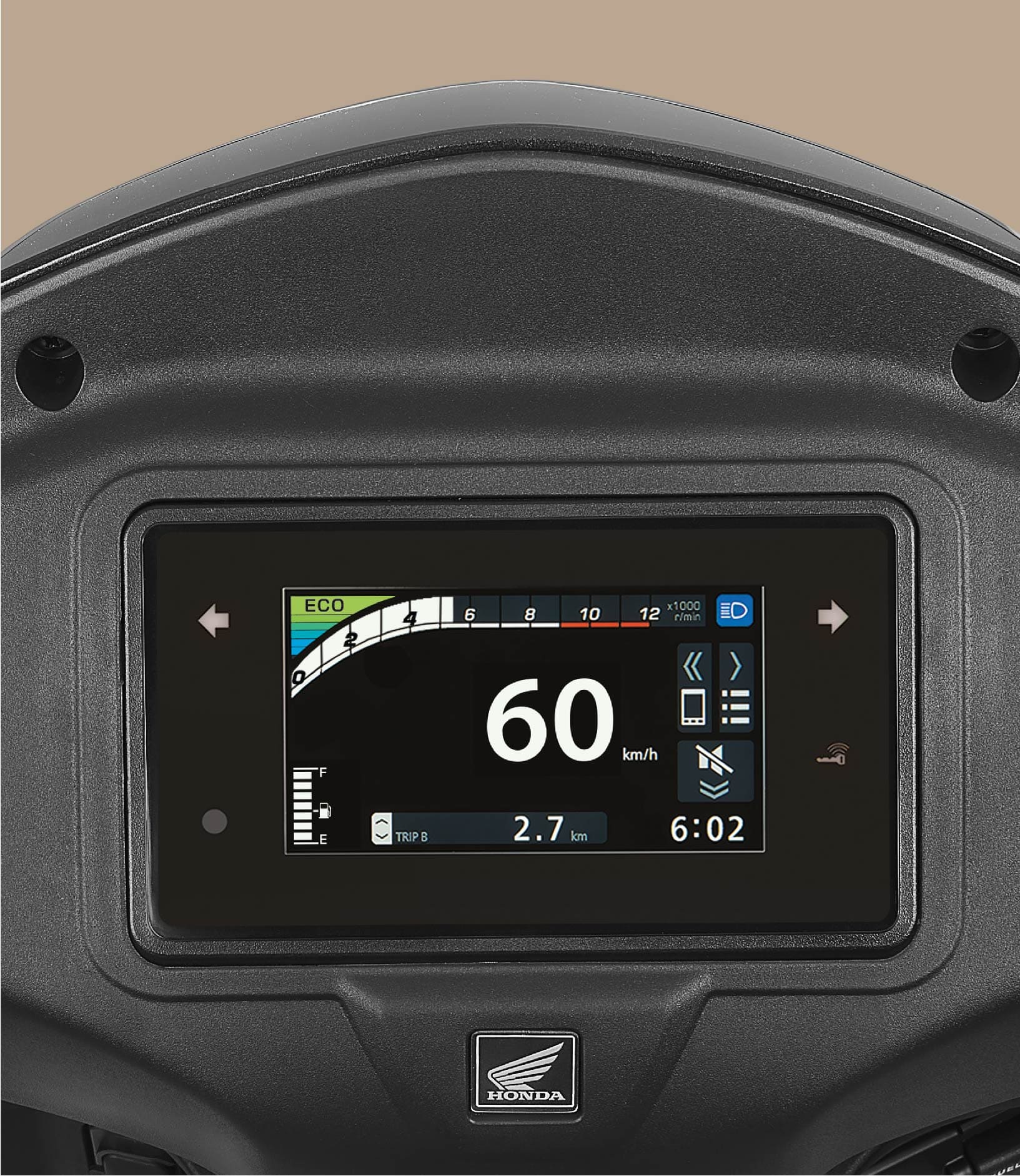 Honda Activa 125 – TFT Meter — High-resolution TFT display for real-time information.