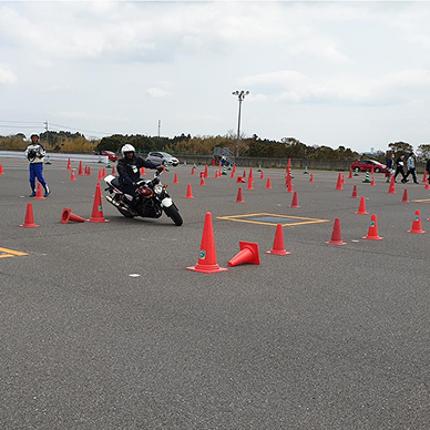 Internationally Certified Instructors