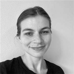 Joanna KS
