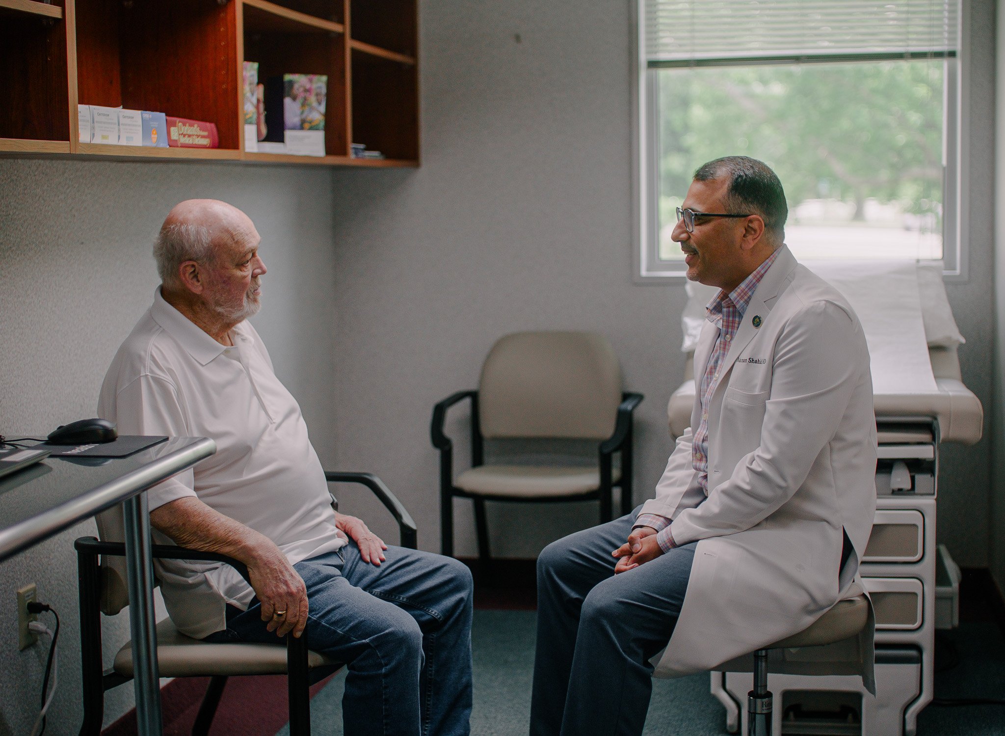 Dr. Nauman Shahid cares for patients with kidney disease as a nephrologist at Eastern Nephrology Associates