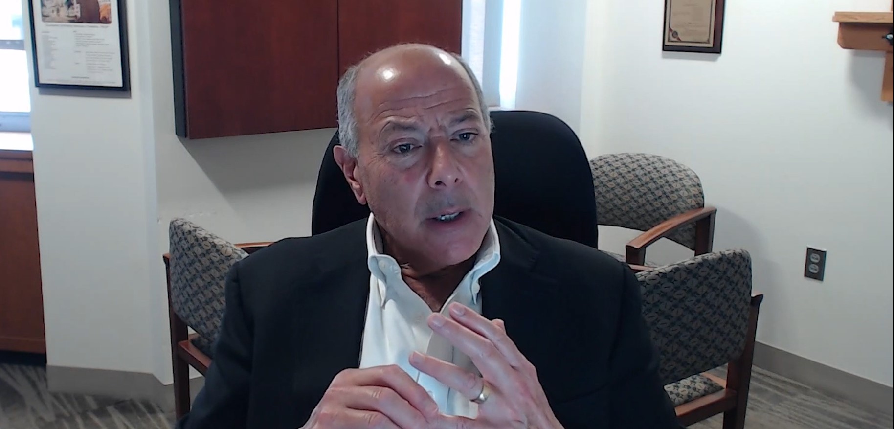 Dr. Jay Fishman of Harvard/Mass General discusses kidney xenotransplantation on the Kidney Health Connections podcast