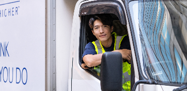 im-worker-in-truck