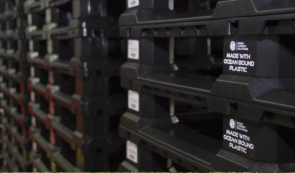 Circular economy recycling plastic