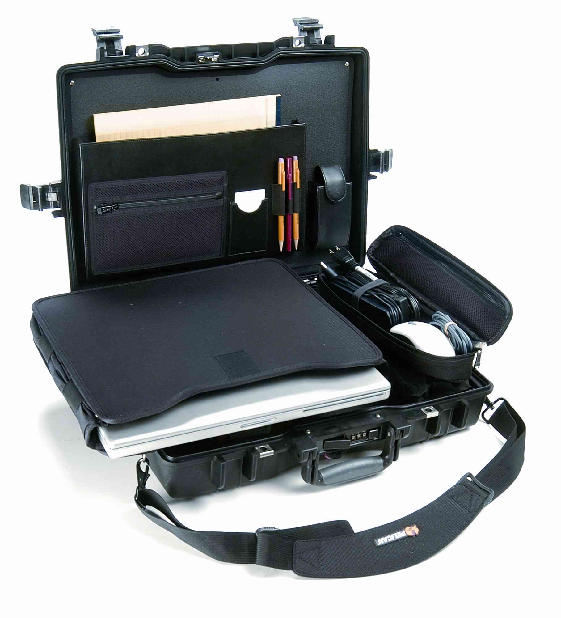 Peli 1495 CC1 Laptop Case Iron Mountain United Kingdom