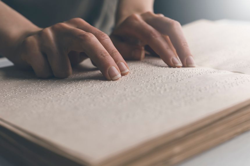 How to make sure your Will is valid if you are blind or visually impaired