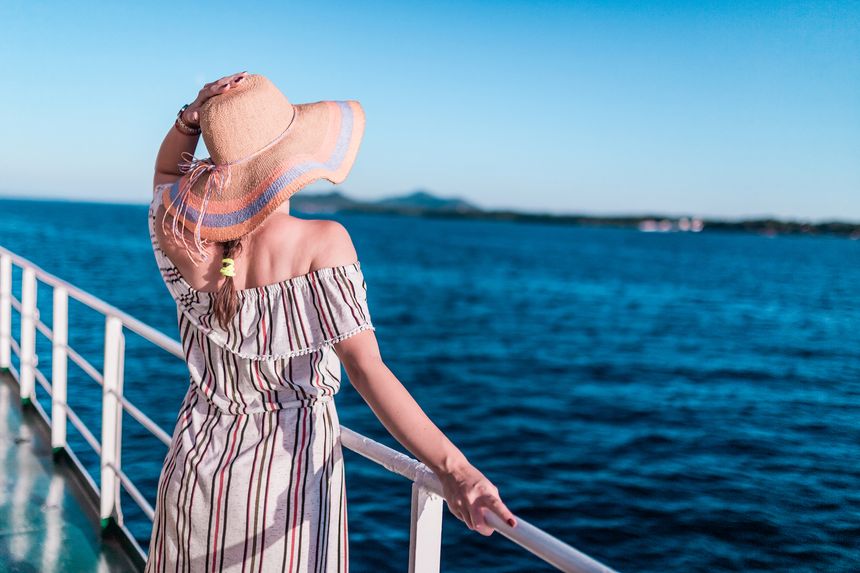 Cruise ships: What to do if you fall ill