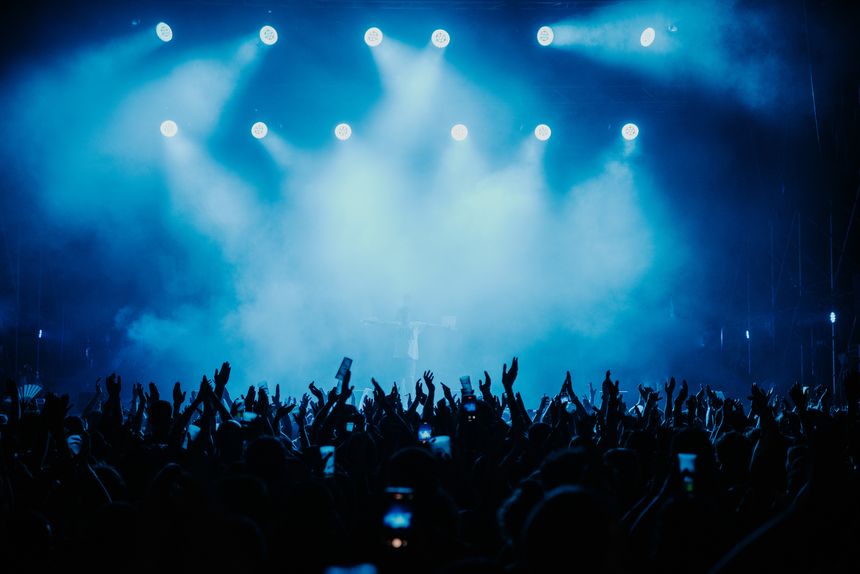 Download Music Festival Rocked by Food Poisoning Outbreak