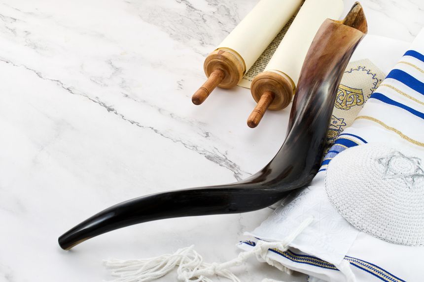 Managing Family Challenges During Yom Kippur: Guidance for Jewish Families