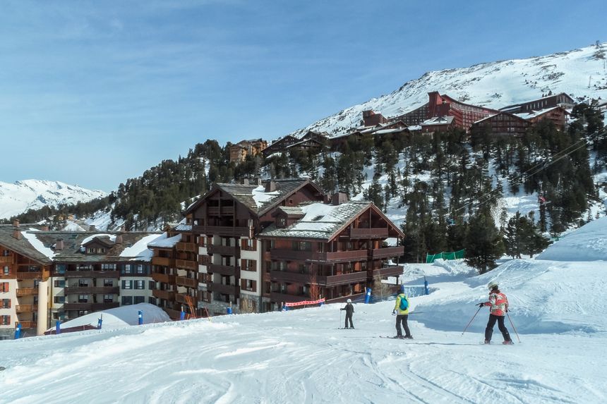Lawyer's concern as food-poisoning outbreak reportedly sweeps through school ski trip in French Alps resort of La Plagne