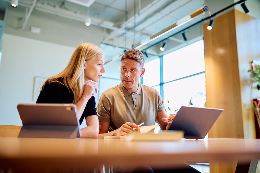 AI-assisted contract reviews: why the real value of AI still depends on legal expertise