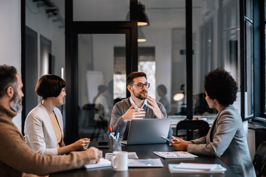 The Role and Responsibilities of Senior Executives: Duties, Risk Management, and Post-Termination Restrictions