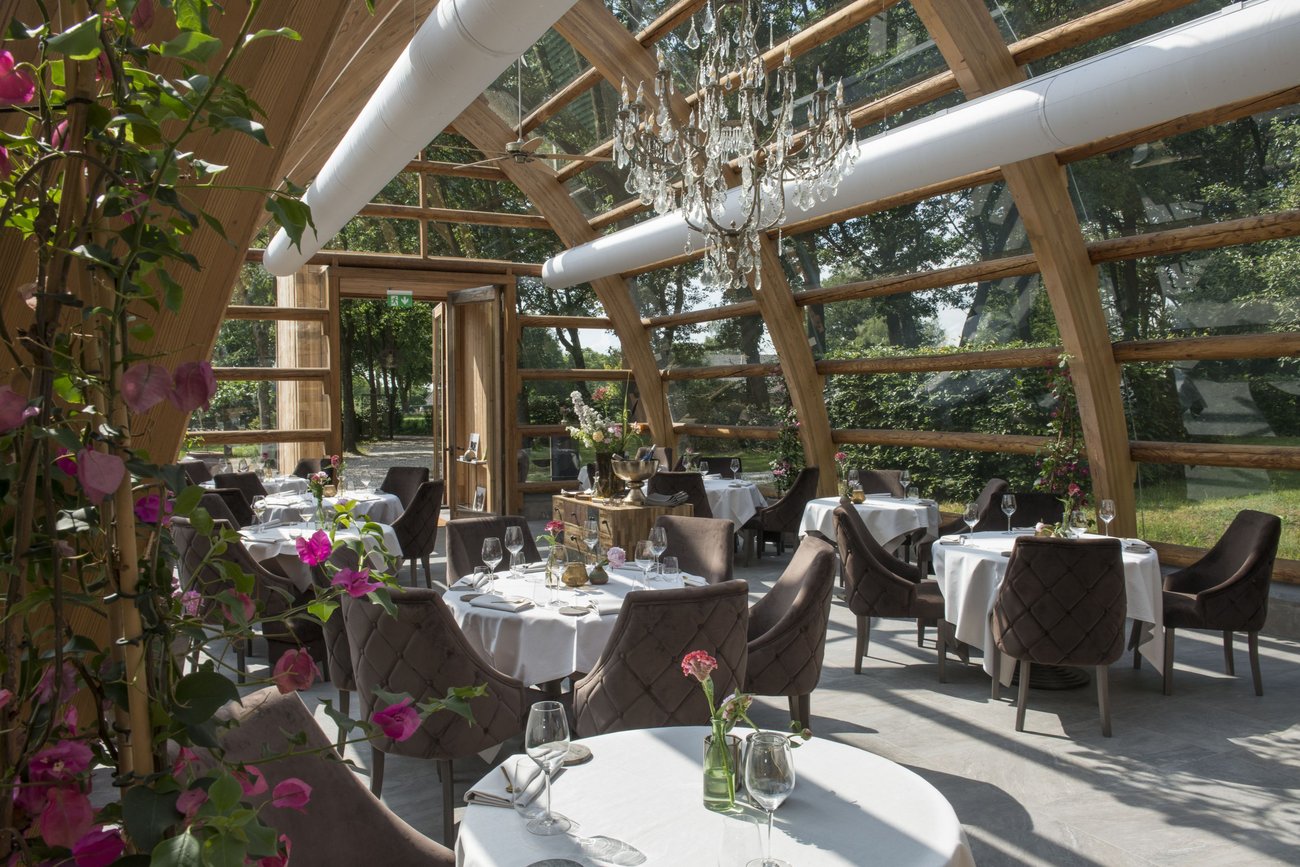 Orangerie De Pol Chef Mark Captein Sommelier Marjolein van der Ham Interiour