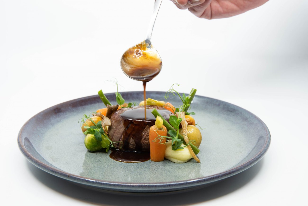 Restaurant De Ertepeller Papendrecht Chef Arjan Kuipers Sommelier Mark van den Berg Dish Beef Carrot