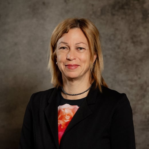 Maitre Marcela Klofutar, Hiša Linhart, Radovljica, Slovenia