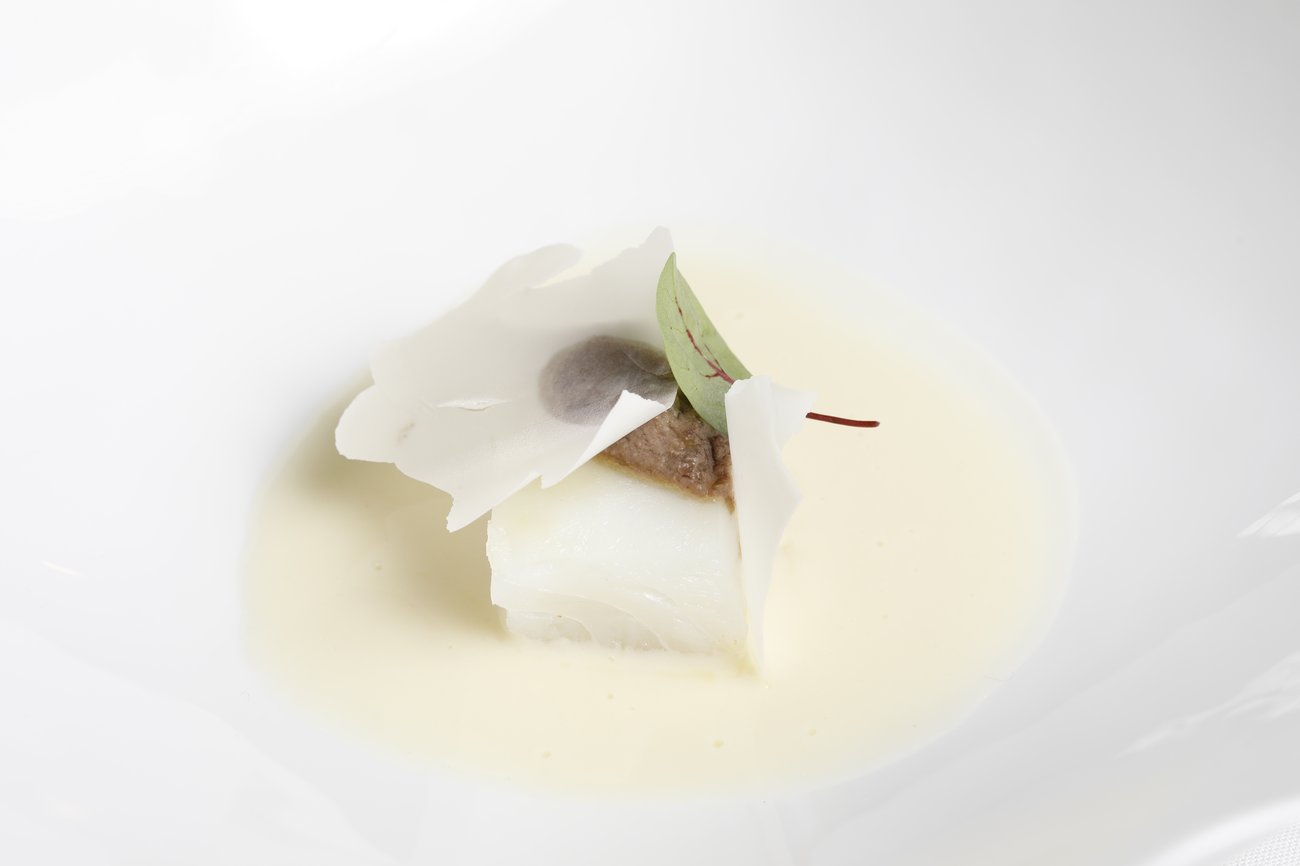dish, Chef Francesco Sposito, restaurant Taverna Estia, Brusciano, Italy