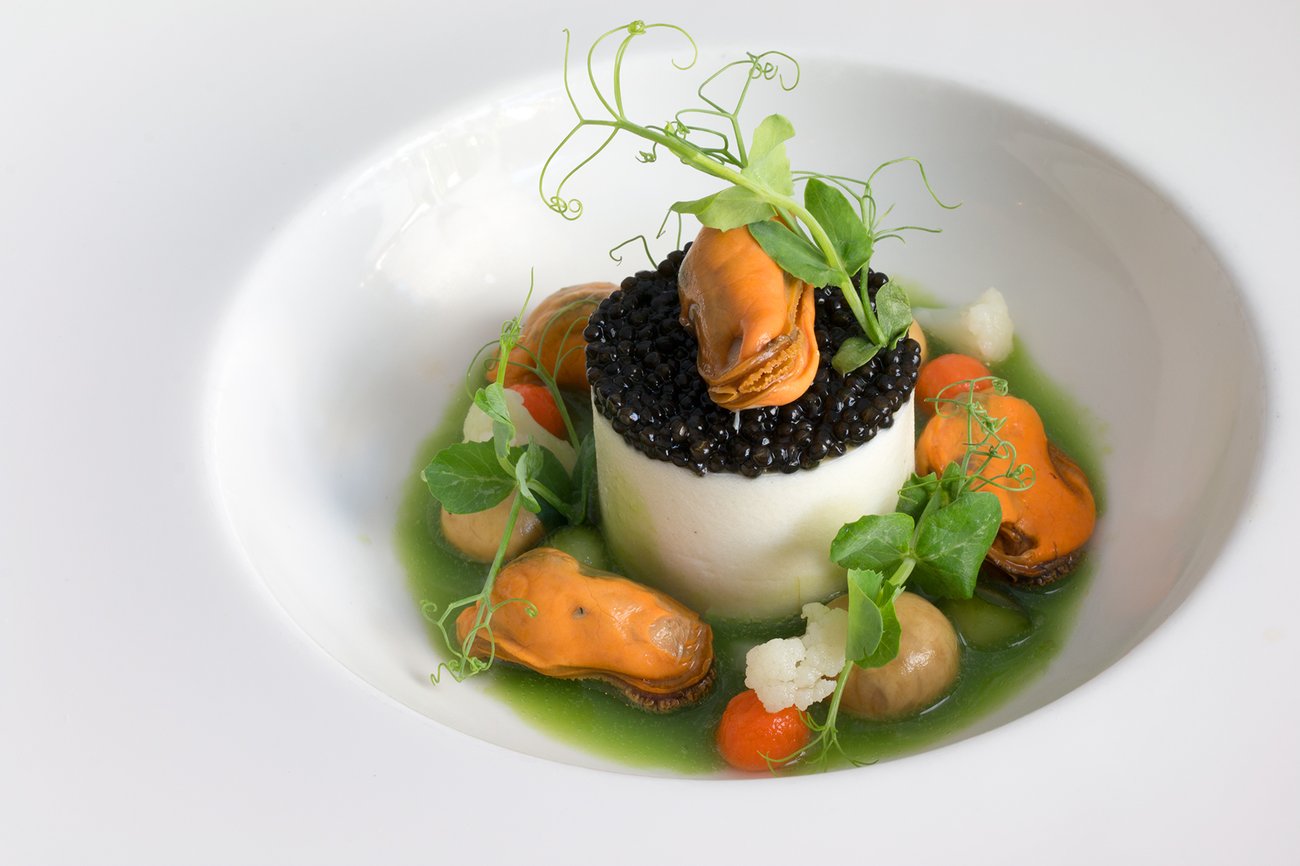 Savarin, Rijswijk, Eigenaar Patrick van Zuiden, dish mussels, caviar