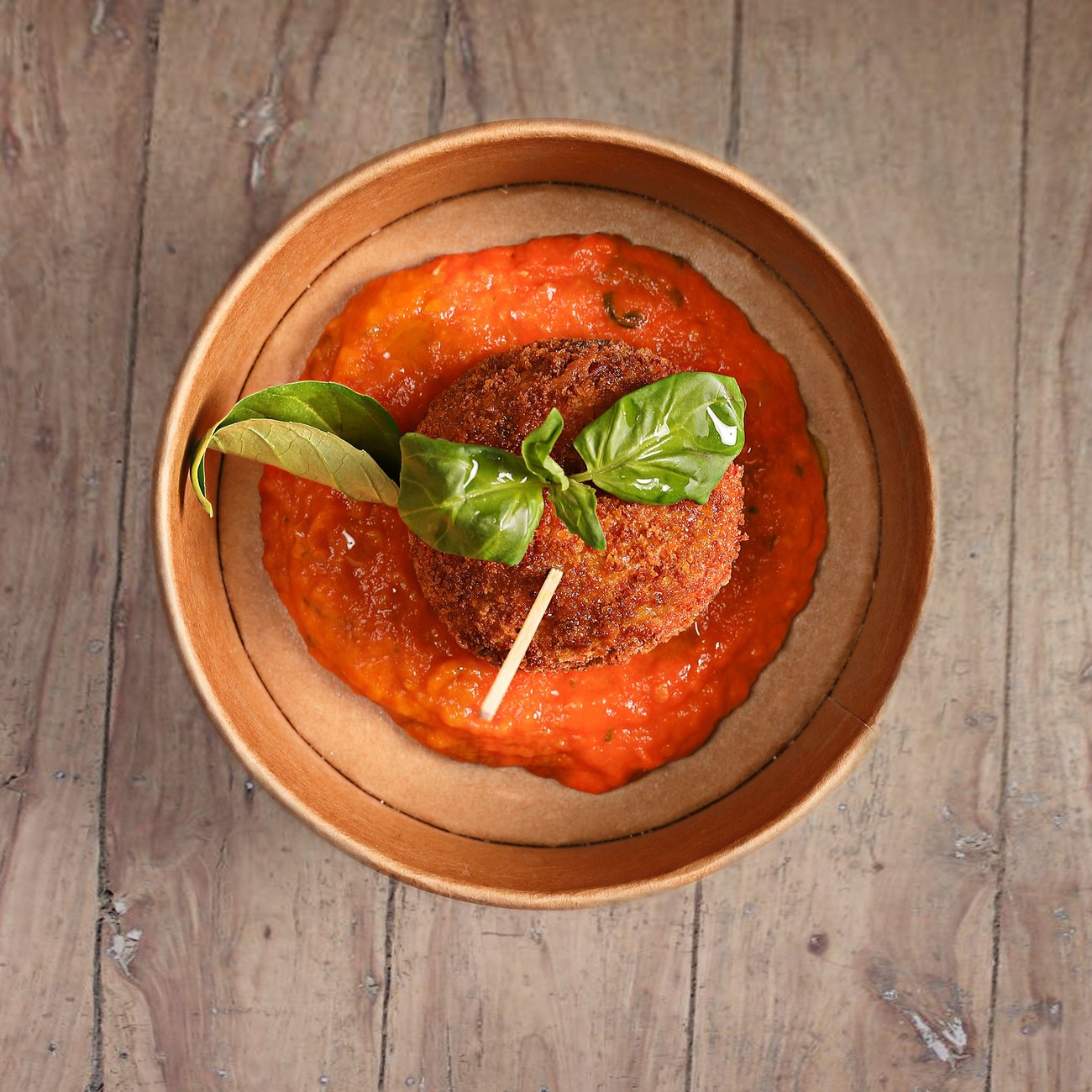 Arancini dartichaut et coppa sauce tomate au basil