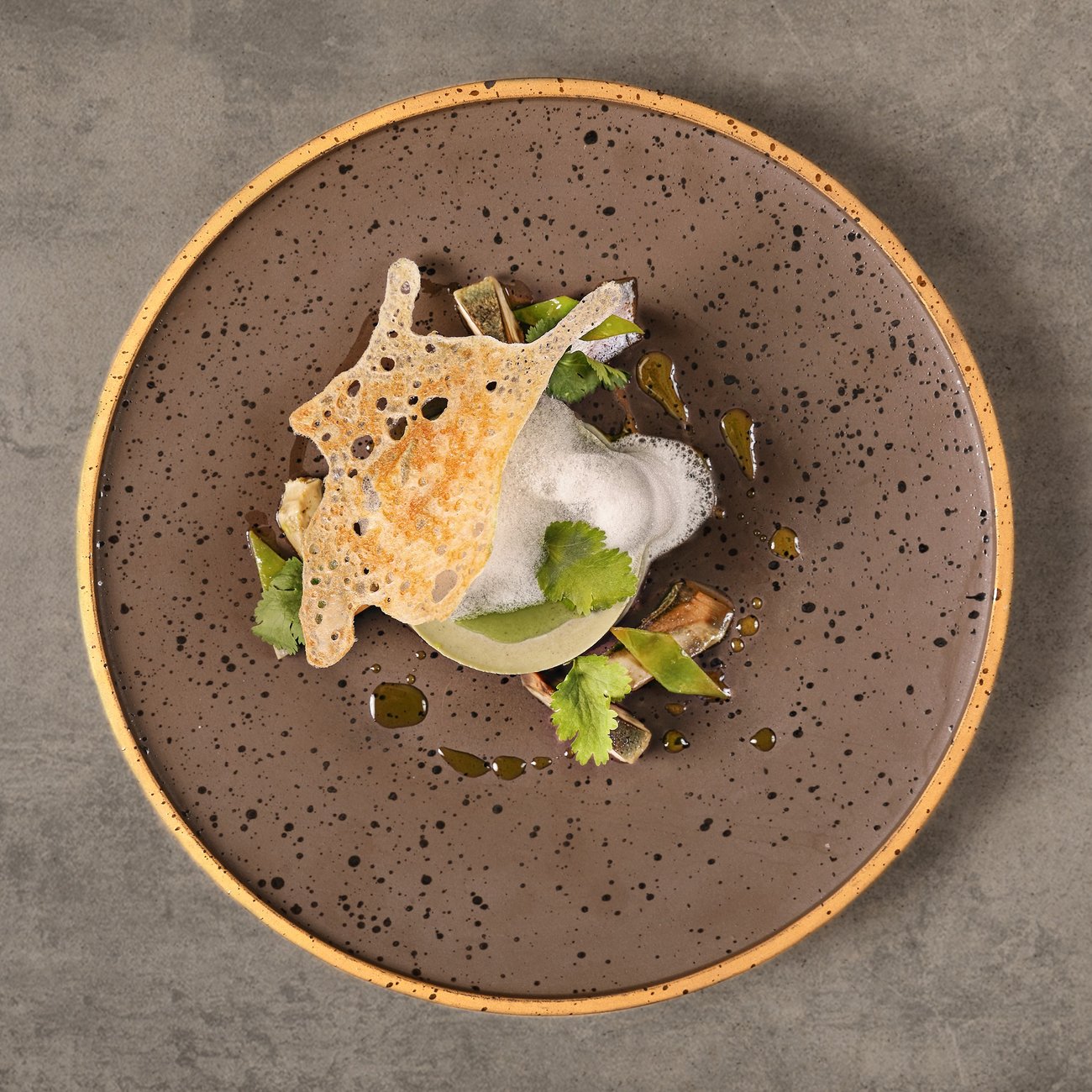 Bavarois dartichaut et petit pois mulsion de cosse