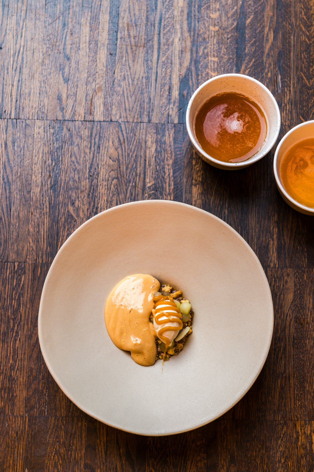 Braised apple with cider sabayon Gteau Breton crum