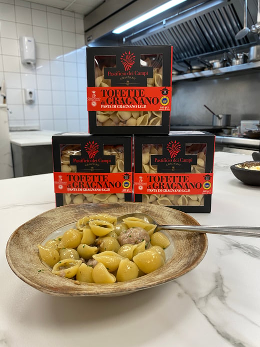 Tofette di Grangnano duxelle de champin y albndiga