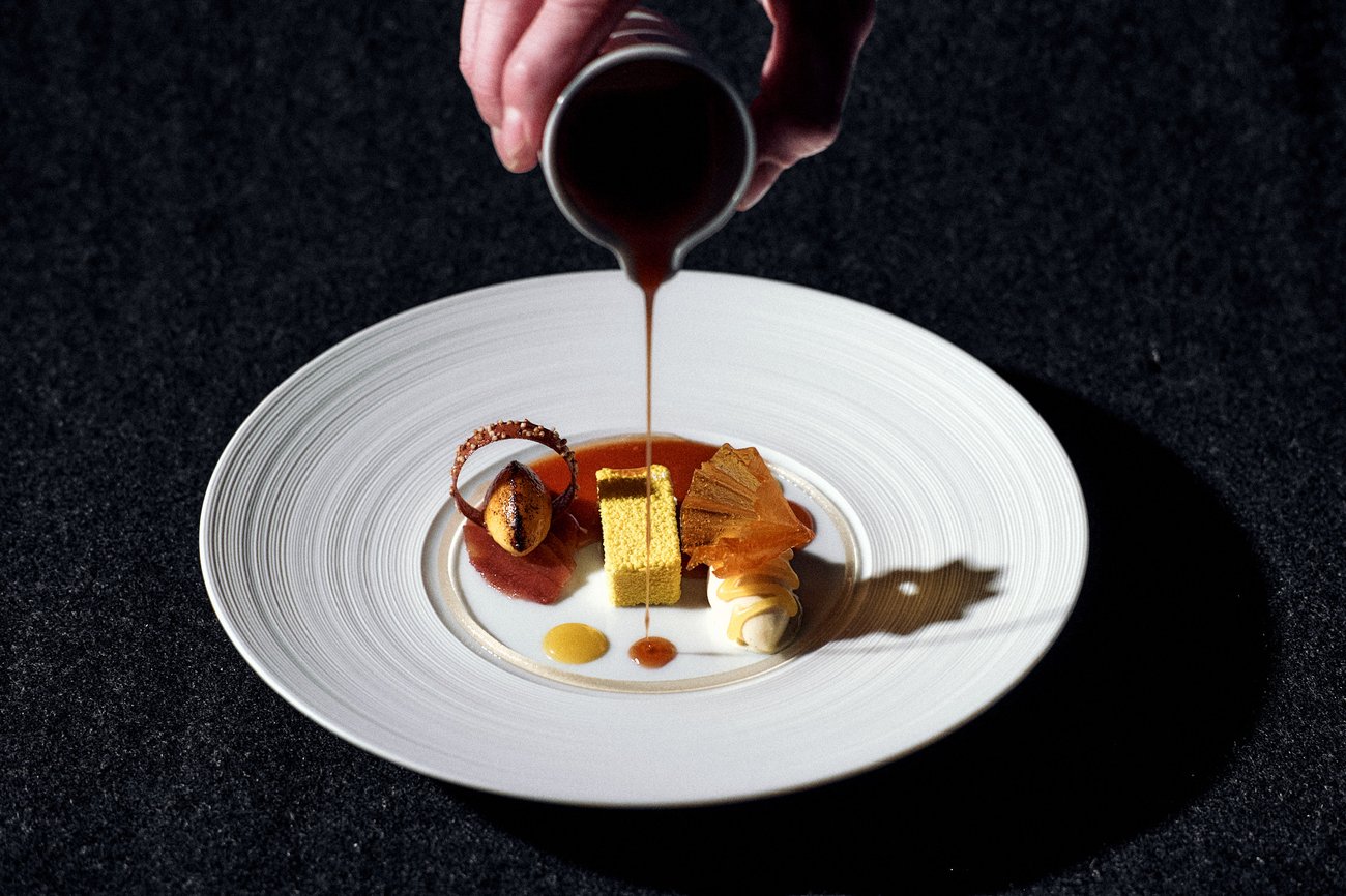 Restaurant Zeik Fine Dining Hamburg Quitte Rosmarin