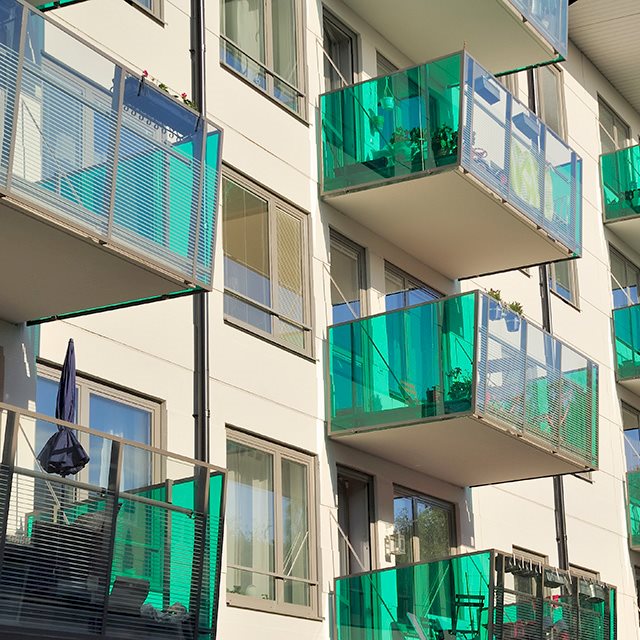 green-balconies_Full_half-width