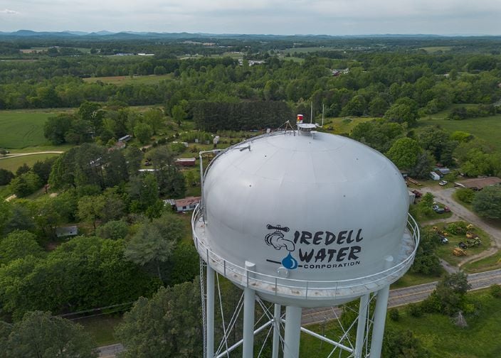 Image of Iredell Water Utility's water tower