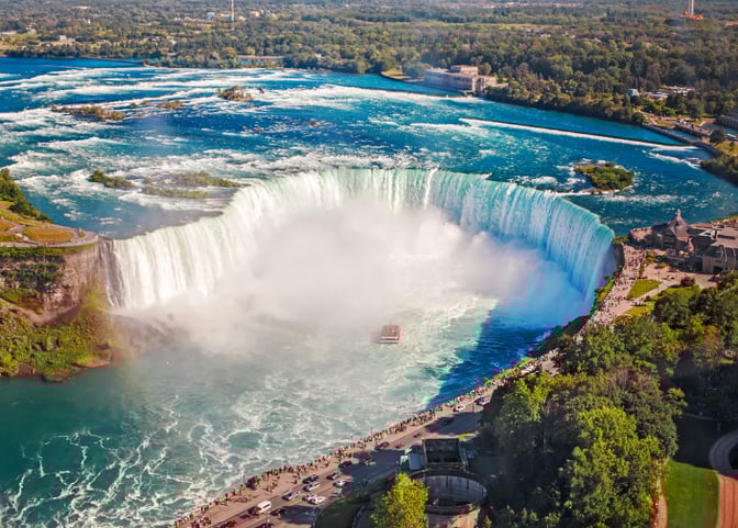 Aerial image of Niagara Falls, ON