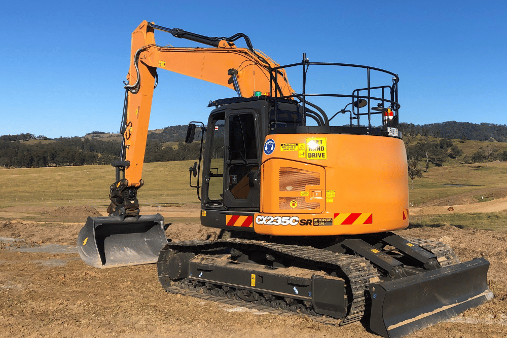 Kennards Hire Excavator on a worksite