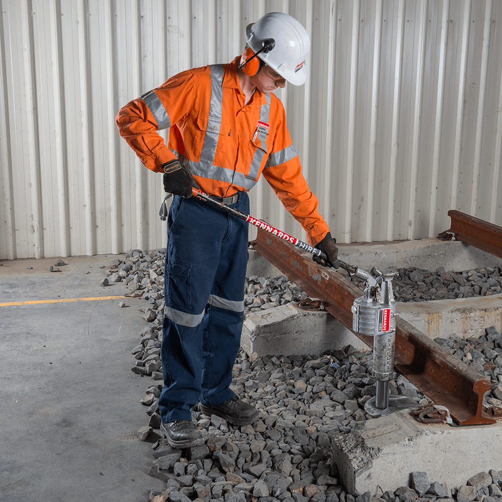 JACK TOE 10T (LONG STROKE) RAIL for Rent Kennards Hire