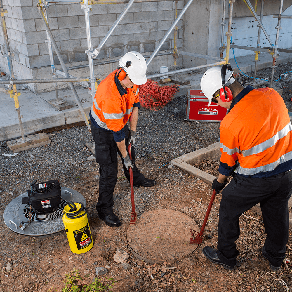 PIPE TESTER SMOKE PETROL for Rent Kennards Hire