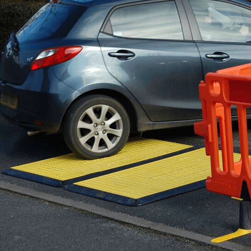 COVER - PEDESTRIAN 1.5M X 1.0M for Rent - Kennards Hire