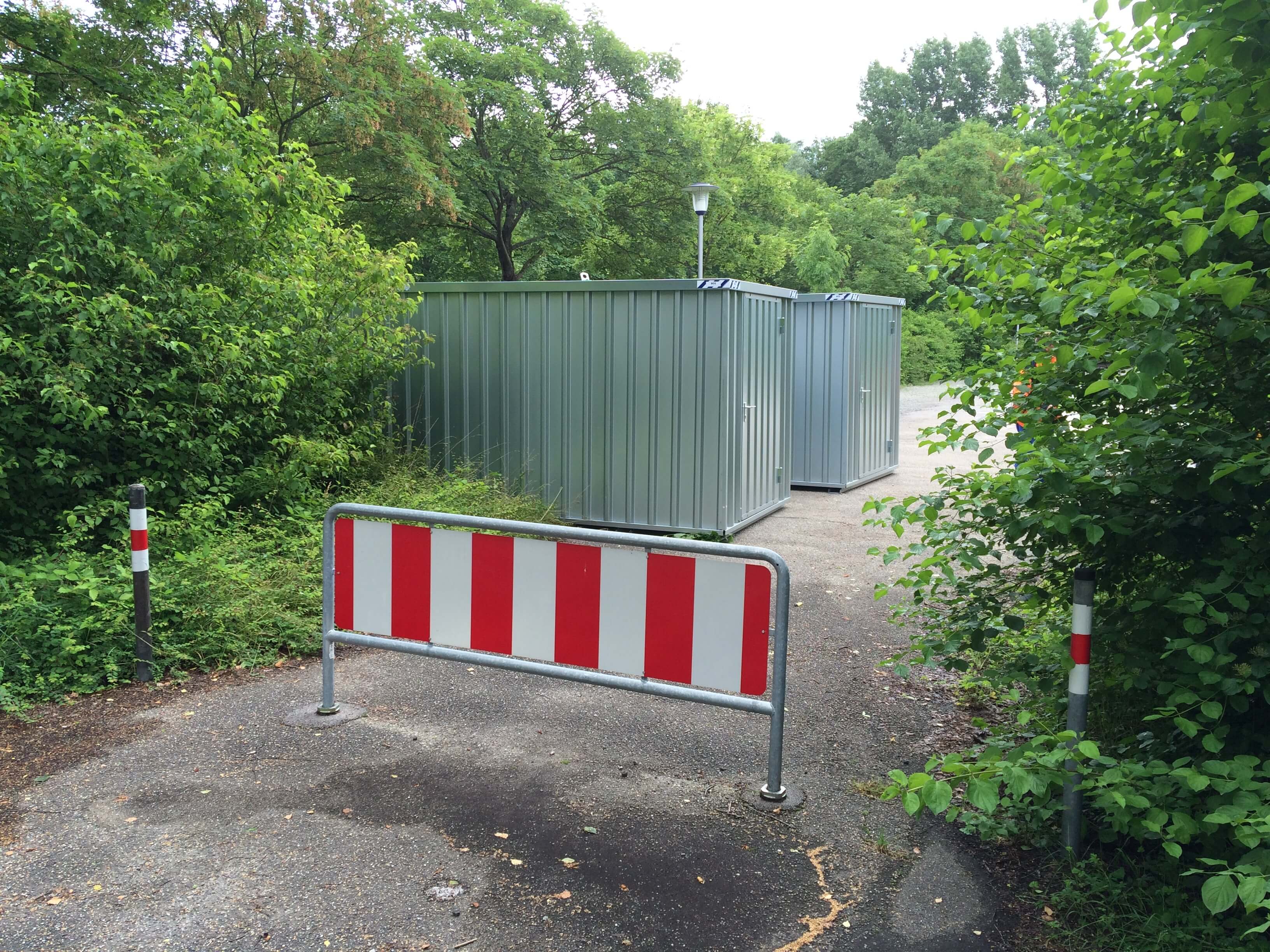 CONTAINER - STORAGE UNIT 2M X 4M for Rent - Kennards Hire