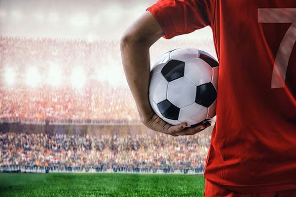 Reputation on the (Goal) Line – Shielding the Club Brand in the Sponsorship Arena Reputation on the (Goal) Line – Shielding the Club Brand in the Sponsorship Arena