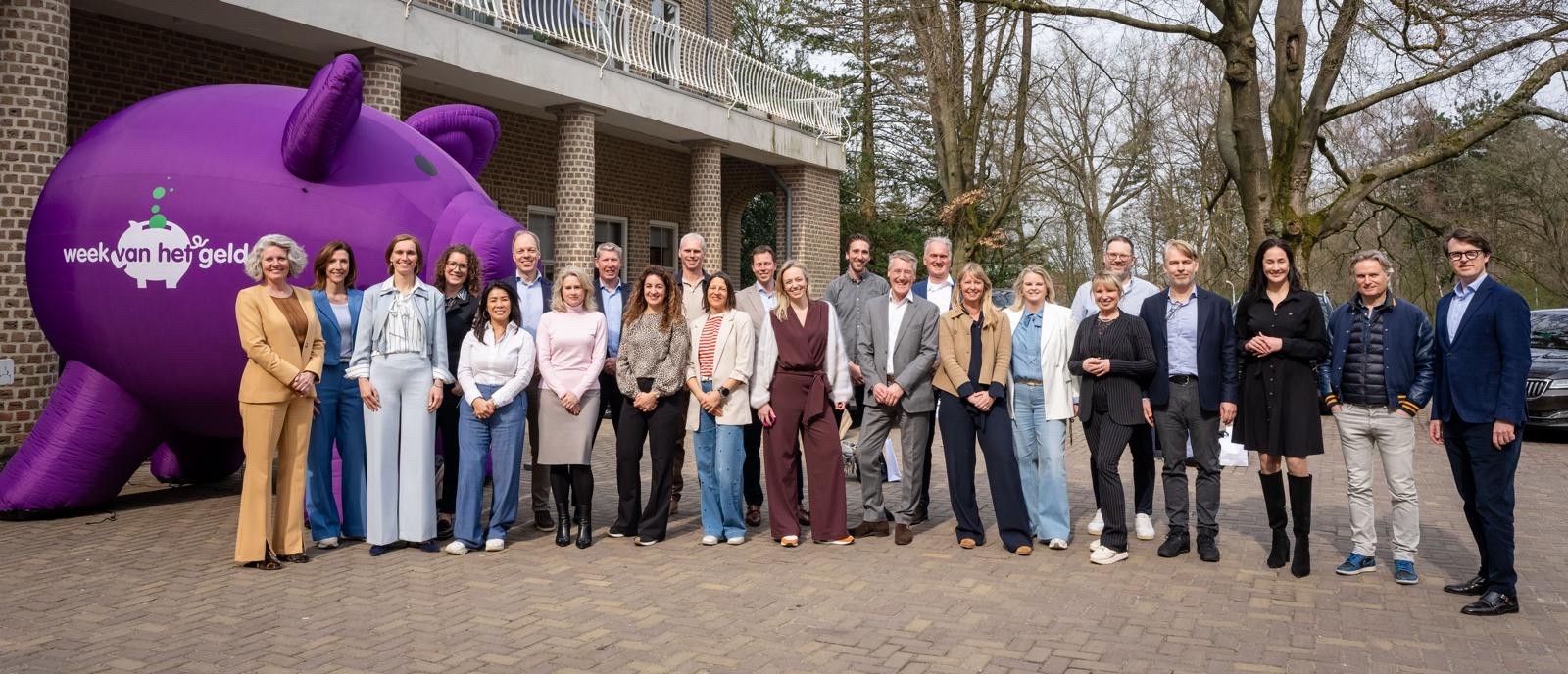 202603_Week_van_het_geld_opening_groepsfoto