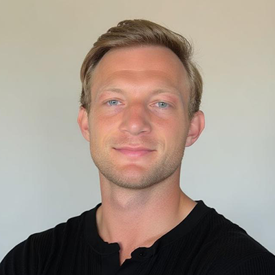 Benjamin Woollams headshot