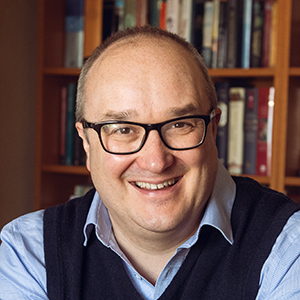 Dominic Sandbrook speaker headshot