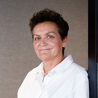 Jo Evans