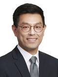 Image of Philip Lee